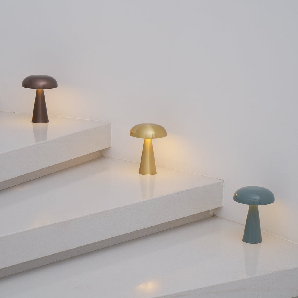 Metal Touch Table Lamp in Six Colors