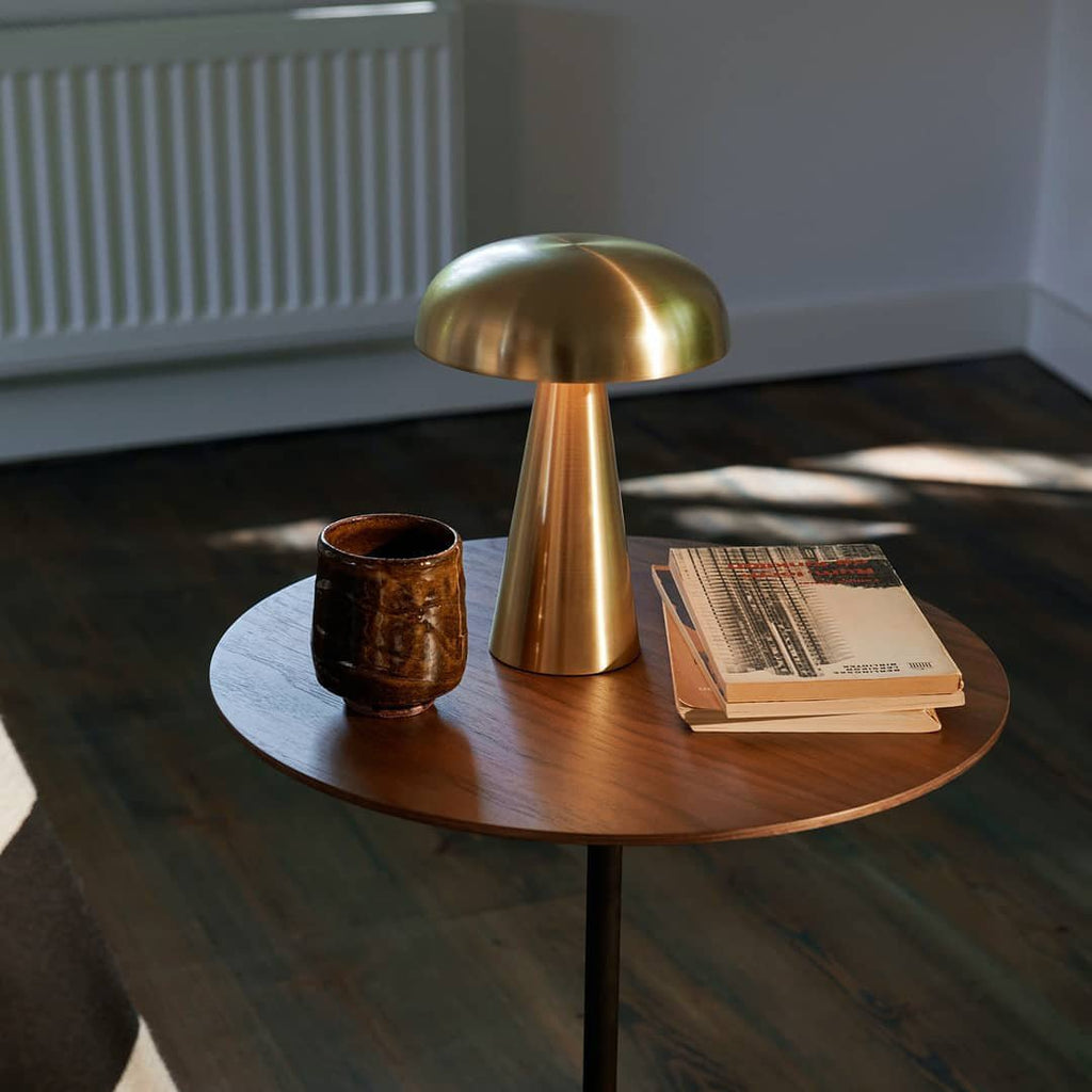 Metal Touch Table Lamp in Six Colors