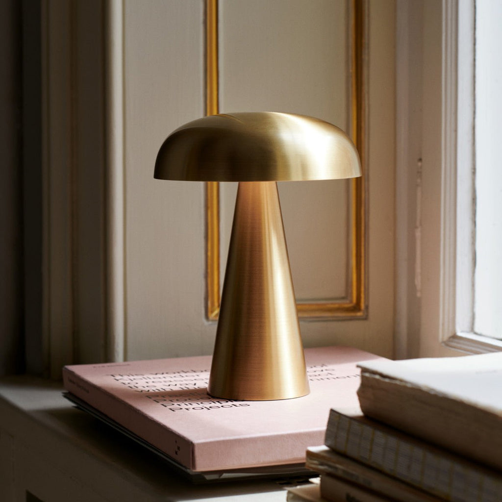 Metal Touch Table Lamp in Six Colors