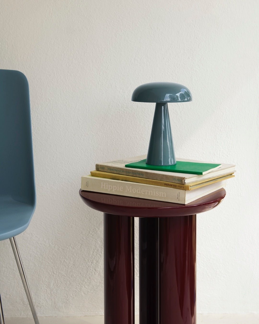 Metal Touch Table Lamp in Six Colors