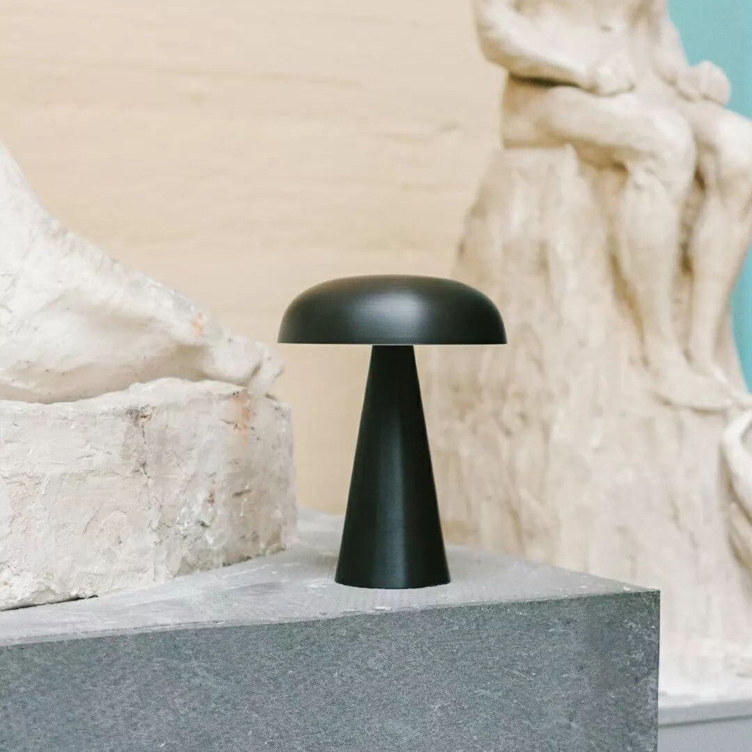 Metal Touch Table Lamp in Six Colors
