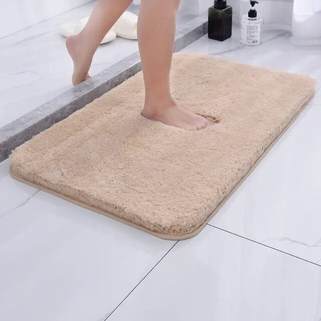 Plush Microfiber Bath Mat in Three Sizes