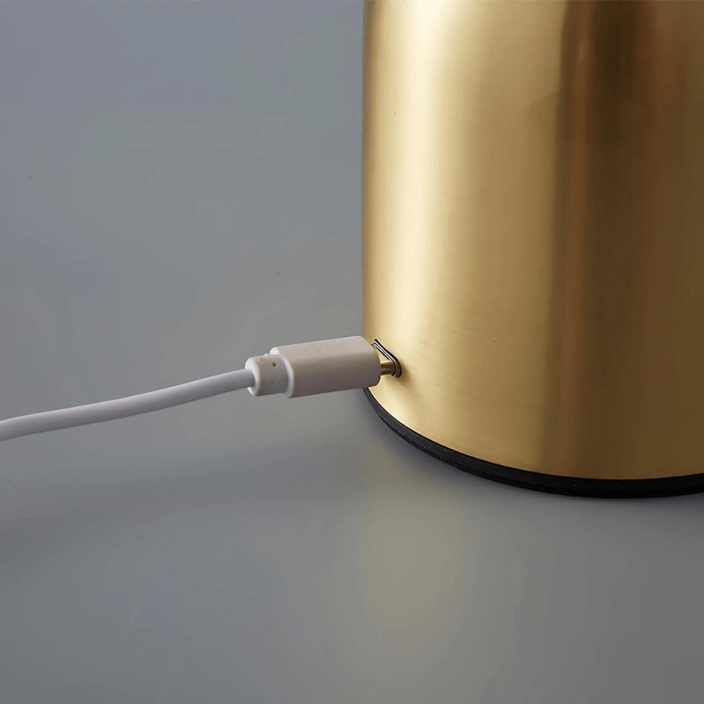Gold Cordless Table Lamp – Sculptural Rechargeable Light