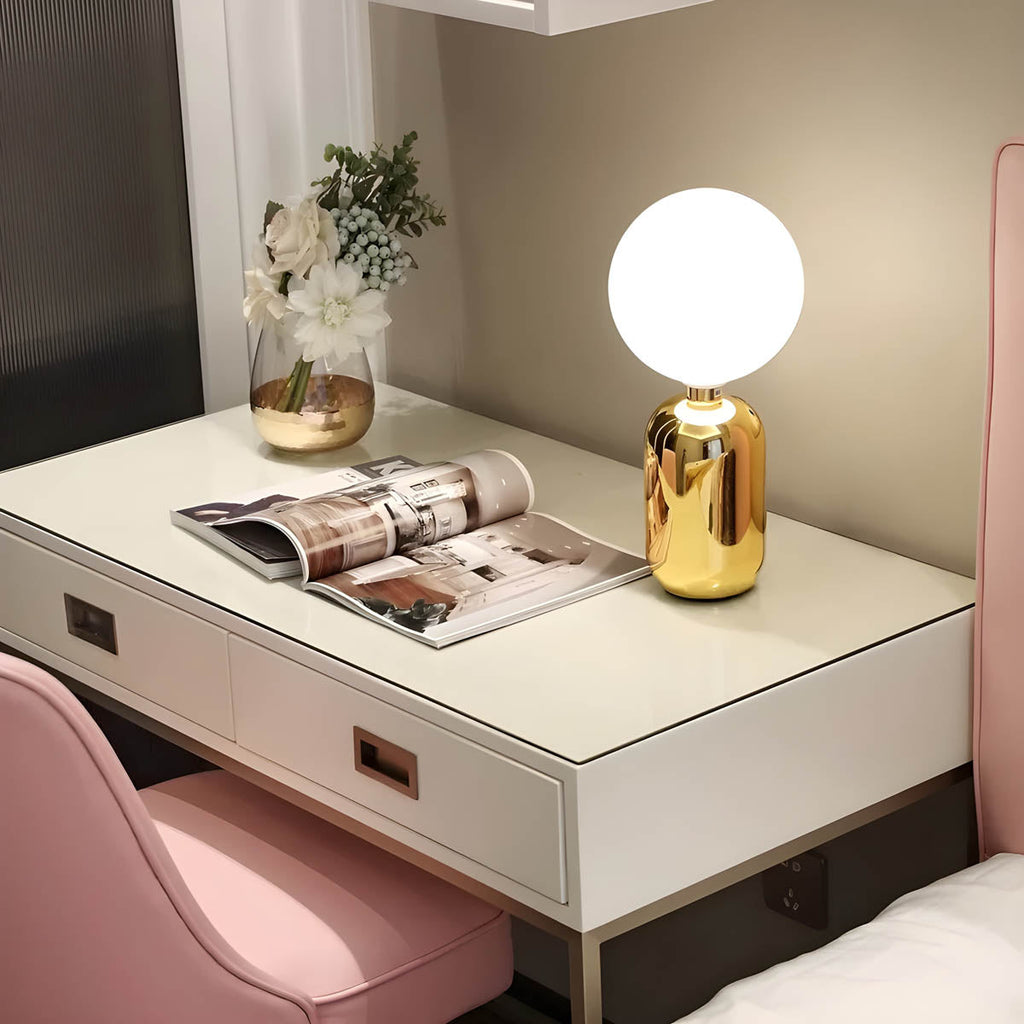 Spherical Table Lamp in Three Sizes and Finishes