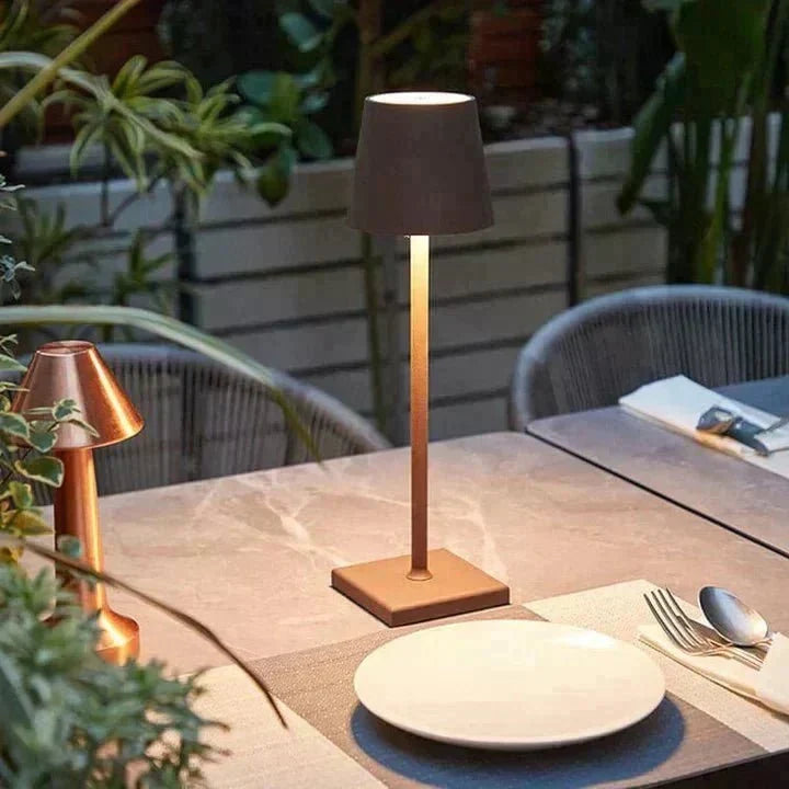 Minimal Aluminum Table Lamp in 9 Colours