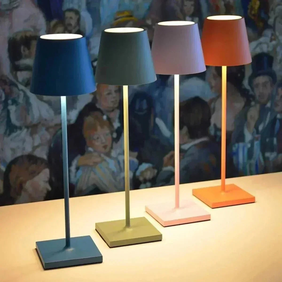Minimal Aluminum Table Lamp in Nine Colors